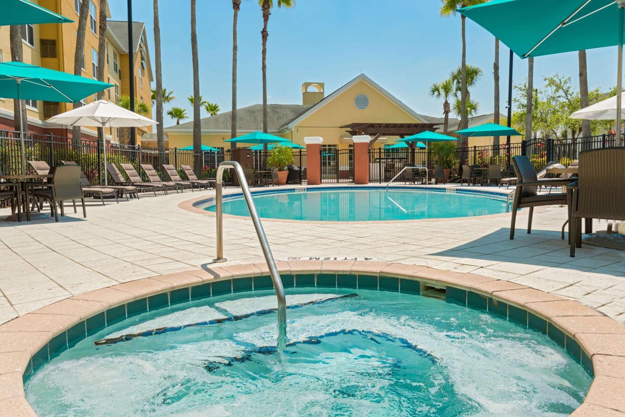 Homewood Suites By Hilton Orlando-Ucf Area Alafaya Exterior foto